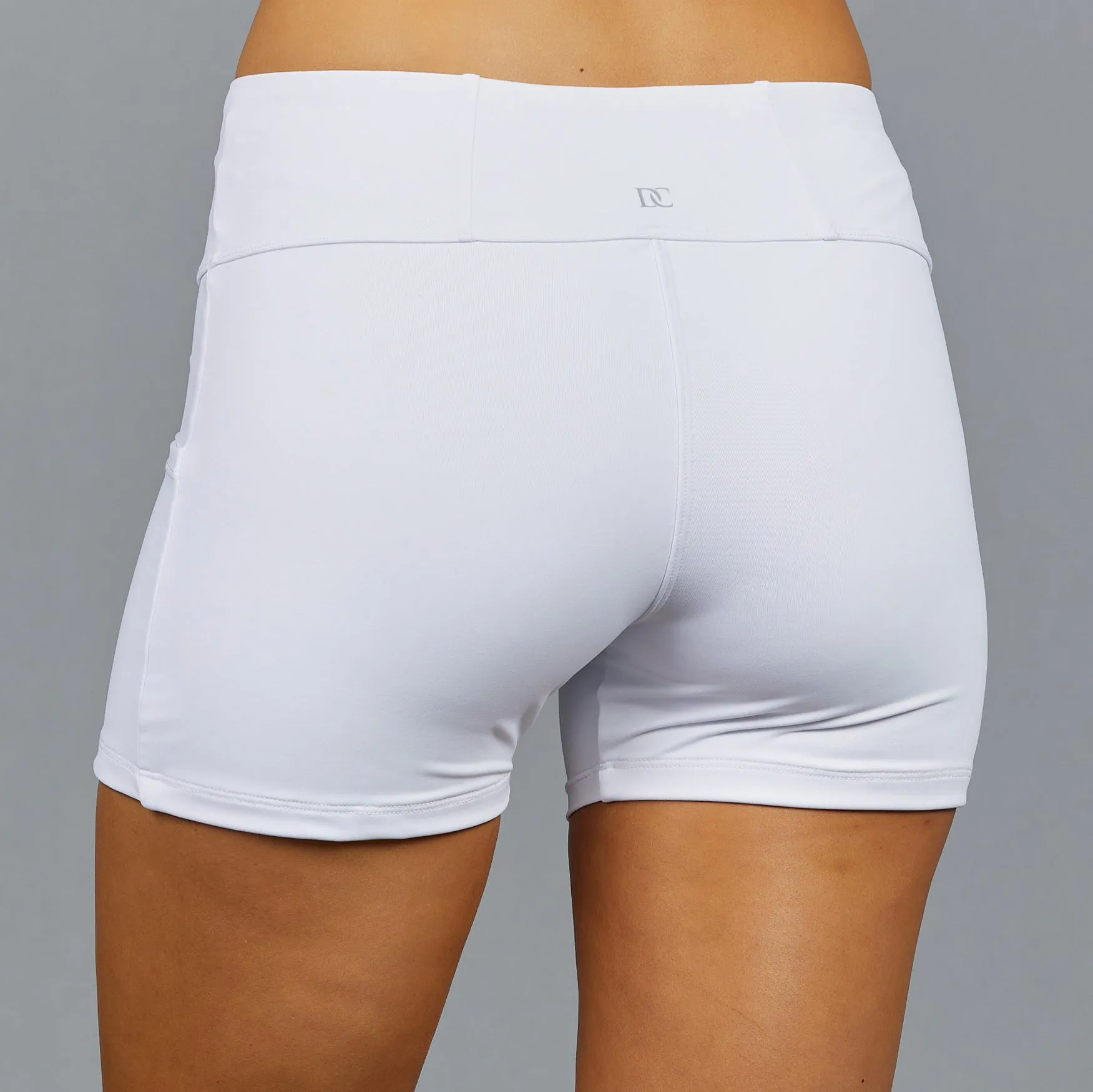 Basic Shorty (white)