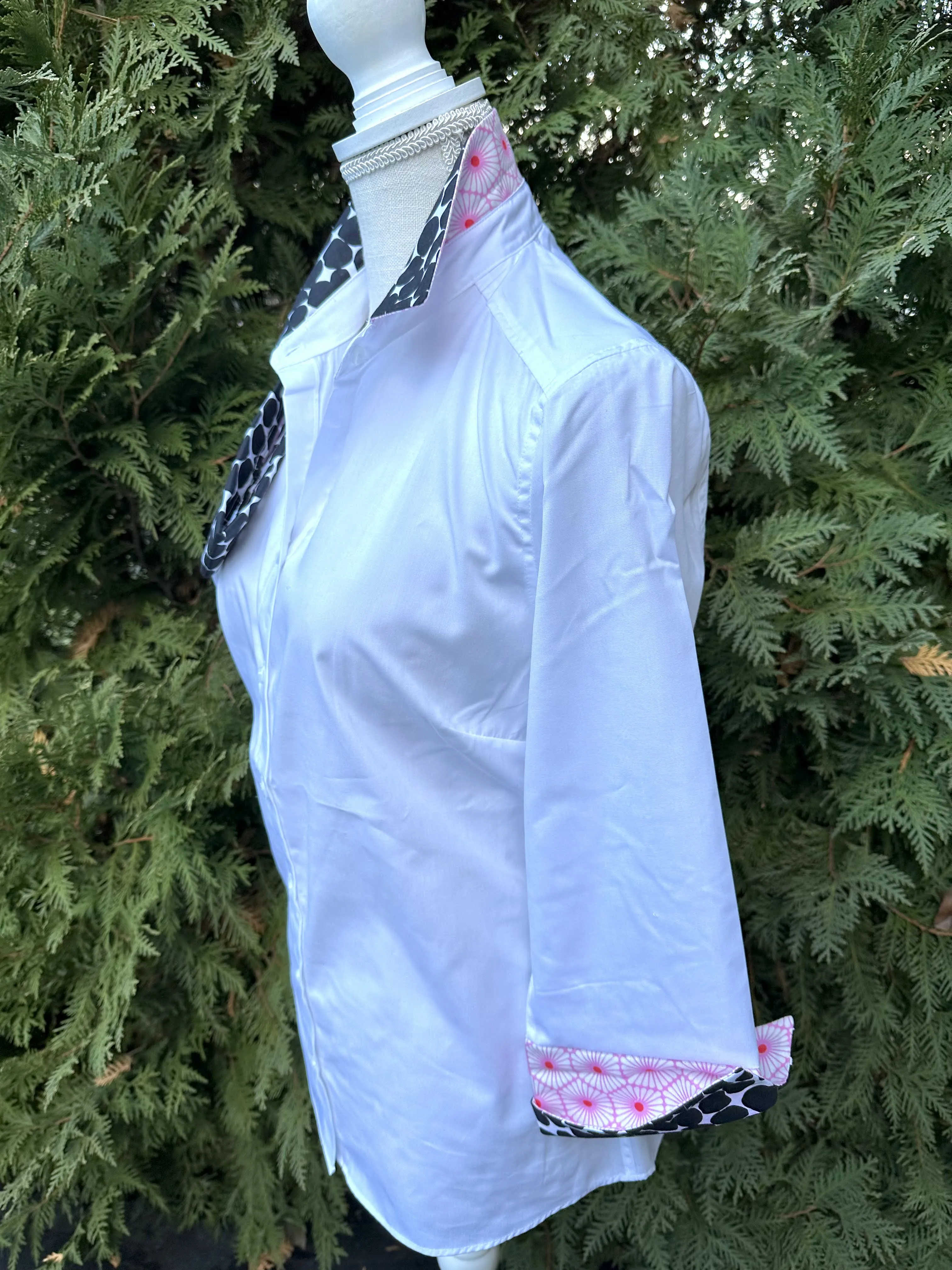 Elizabeth 3/4 Sleeve Shirt w Black Dots & Pink Geo (3409)