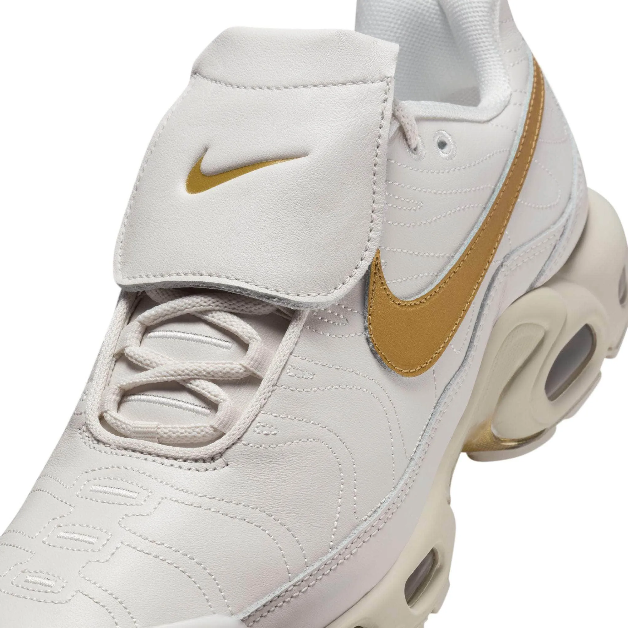 Nike Air Max Plus Tiempo "Metallic Gold" - Men's