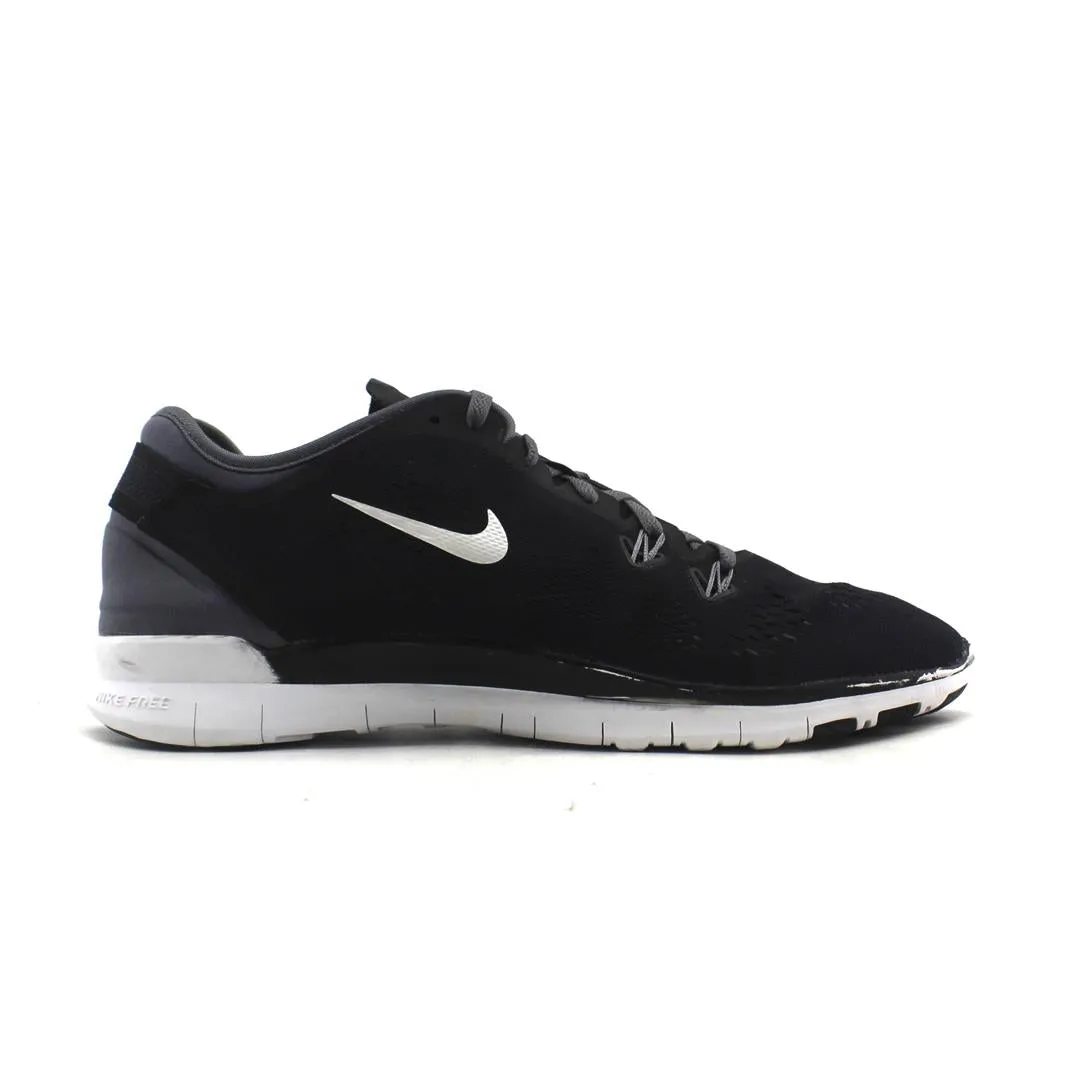 NIKE FREE  TR FIT 5