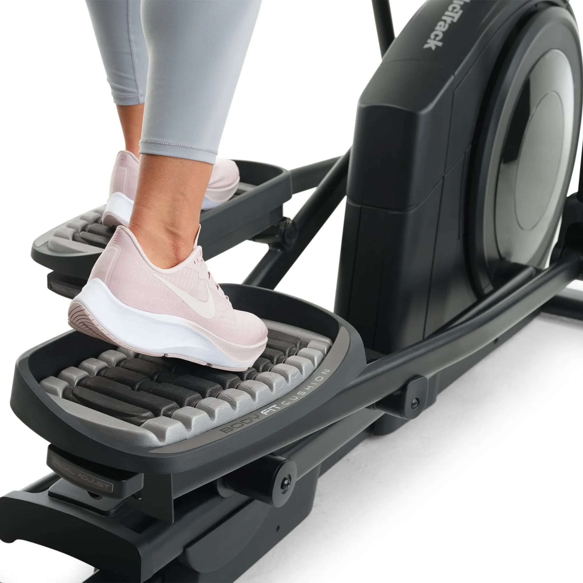 NordicTrack AirGlide 14i Elliptical Cross Trainer