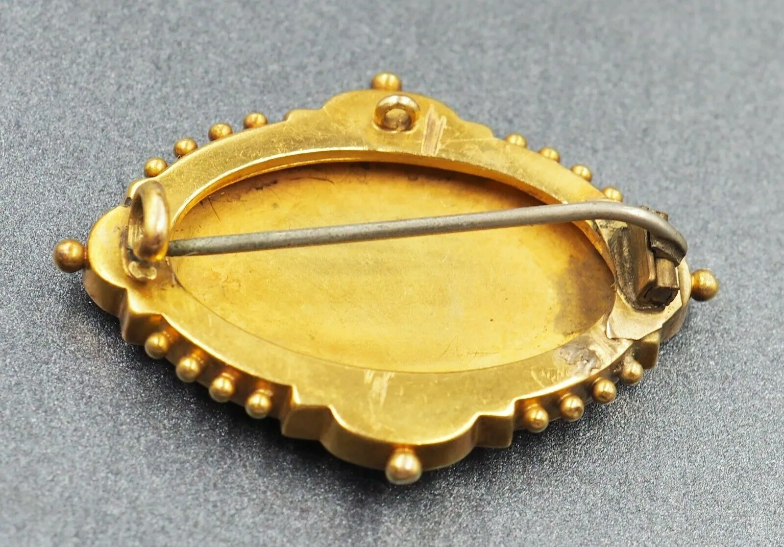 Vintage 9ct Yellow Gold Tennis Theme Brooch