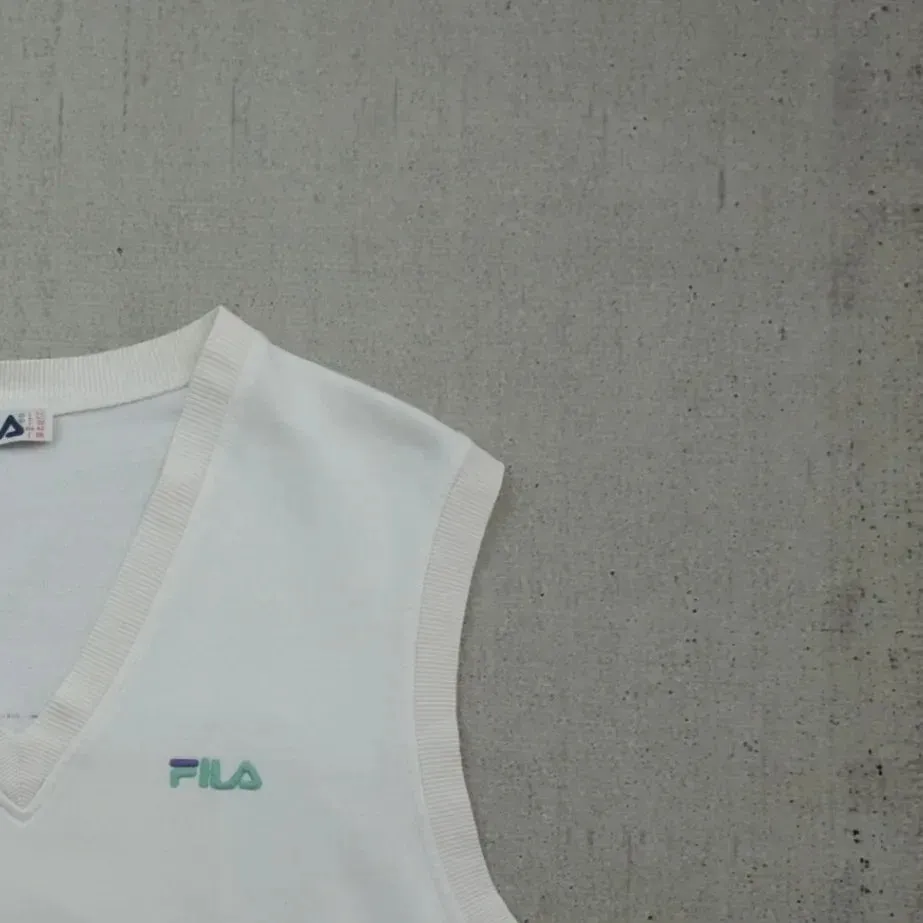 Vintage Fila Vest (XL)